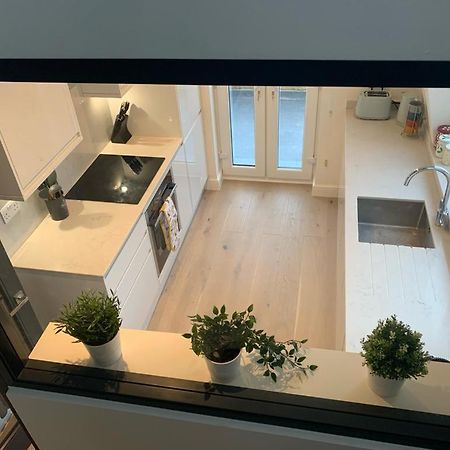 One Bedroom Apartment Лондон Екстер'єр фото